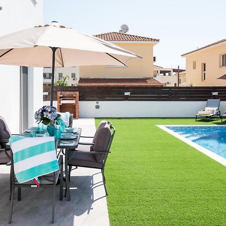 Voroklini Villa With Pool Larnaca Eksteriør billede